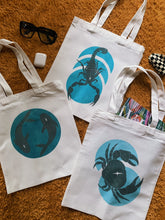 Load image into Gallery viewer, Scorpio Carryall Tote